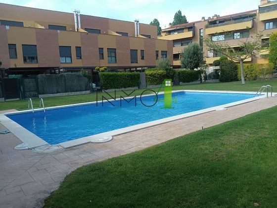 Foto 2 de Casa en venda a Vilanova del Vallès de 3 habitacions amb terrassa i piscina