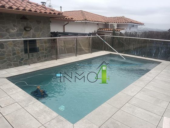 Foto 1 de Xalet en venda a Montornès del Vallès de 3 habitacions amb terrassa i piscina