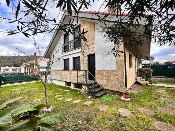 Foto 1 de Casa en venda a calle Portillo de 3 habitacions amb terrassa i garatge