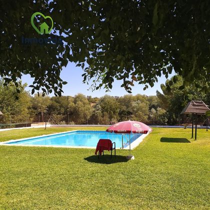 Foto 1 de Venta de casa rural en Posadas de 7 habitaciones con piscina y jardín