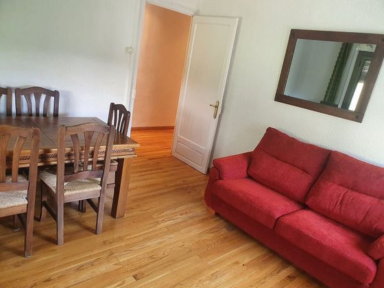Foto 2 de Pis en lloguer a Villanova de 2 habitacions amb mobles i calefacció