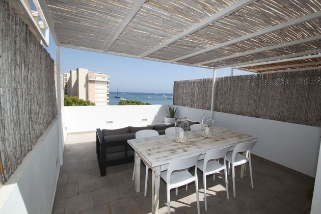 Foto 2 de Àtic en venda a Palmanova de 2 habitacions amb terrassa i aire acondicionat