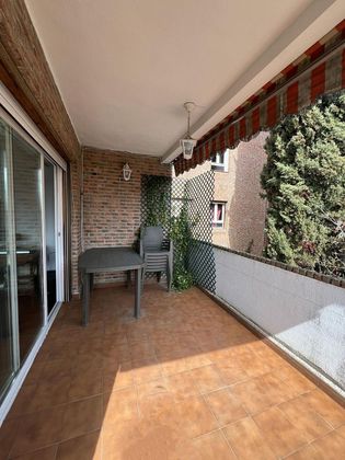 Foto 2 de Piso en alquiler en El Guijo - Colonia España de 4 habitaciones con terraza y piscina