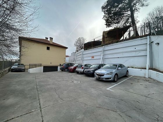 Foto 1 de Dúplex en venda a Corpa de 3 habitacions amb piscina i garatge