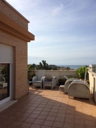 Foto 1 de Àtic en lloguer a El Puerto de 2 habitacions amb terrassa i piscina