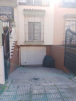 Foto 2 de Venta de casa adosada en Barrios (Los) de 4 habitaciones con terraza y garaje