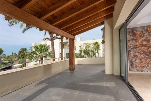Foto 1 de Venta de piso en calle Arrabal Sierra Blan de 2 habitaciones con terraza y piscina