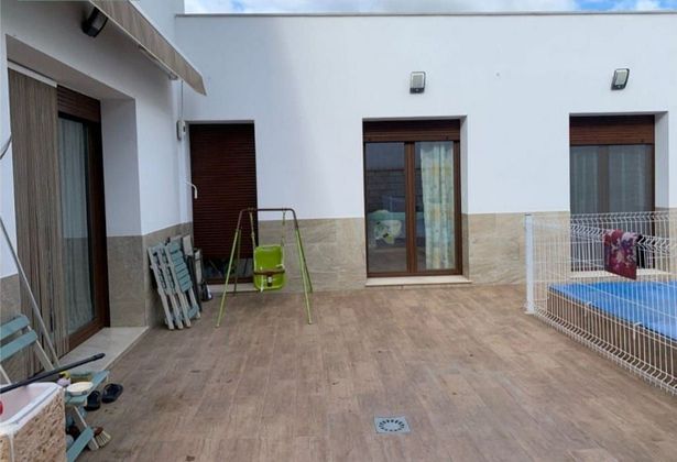 Foto 2 de Xalet en venda a Alcolea de 4 habitacions amb terrassa i piscina