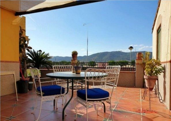 Foto 1 de Xalet en venda a El Higuerón de 4 habitacions amb terrassa i balcó