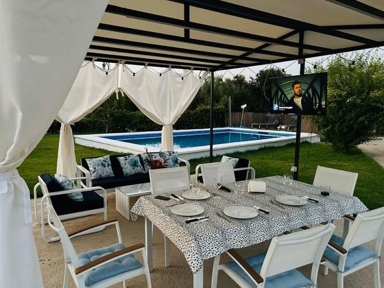Foto 1 de Xalet en venda a urbanización Lugar Peñatejada de 4 habitacions amb terrassa i piscina