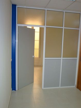 Foto 1 de Oficina en lloguer a Centre - Mataró amb terrassa i aire acondicionat