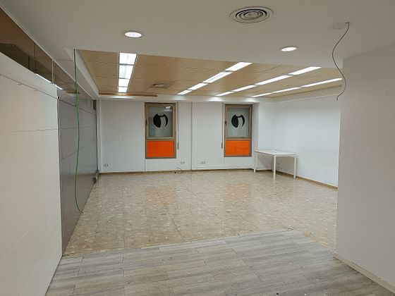 Foto 1 de Alquiler de oficina en Eixample con terraza y aire acondicionado