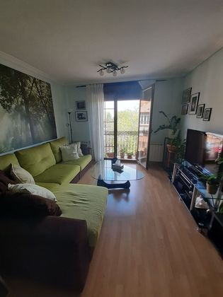 Foto 2 de Piso en venta en Veredillas - Juncal - Zarzuela de 2 habitaciones con terraza y garaje