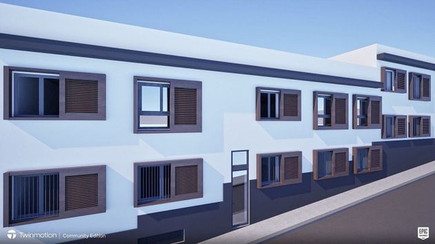 Foto 1 de Piso en venta en calle Pedrera de 3 habitaciones con terraza y garaje