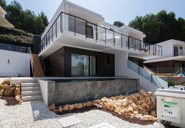 Foto 2 de Casa en venda a El Bosque de 4 habitacions amb terrassa i piscina