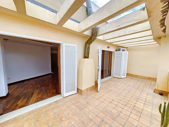 Foto 2 de Àtic en venda a Sindicat de 3 habitacions amb terrassa i garatge