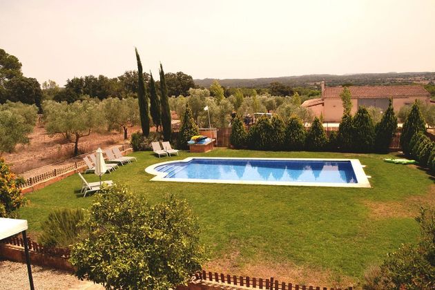 Foto 2 de Venta de casa rural en Zona periurbana de 4 habitaciones con terraza y piscina