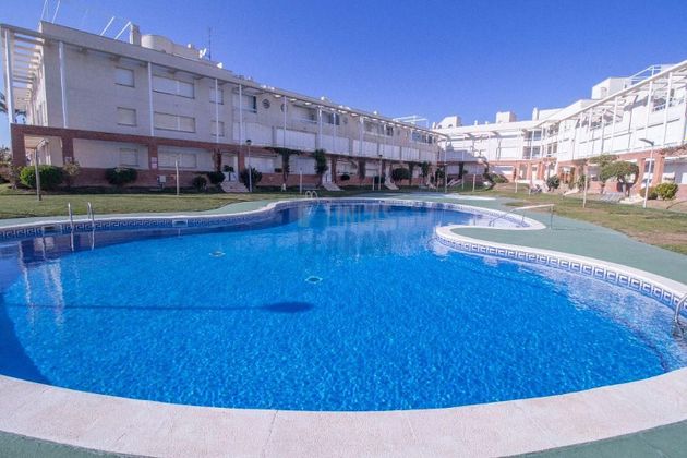 Foto 1 de Piso en venta en La Barquera de 2 habitaciones con terraza y piscina