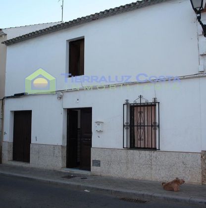 Foto 1 de Casa adossada en venda a Lepe ciudad de 3 habitacions amb terrassa i garatge
