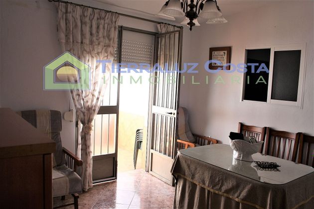 Foto 1 de Casa adossada en venda a Lepe ciudad de 4 habitacions amb terrassa i aire acondicionat