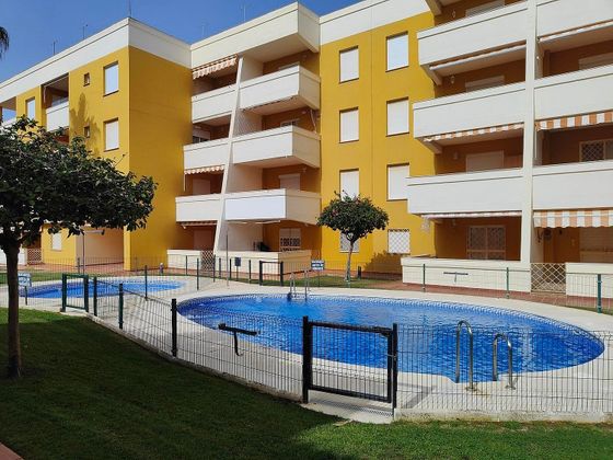 Foto 2 de Casa adosada en venta en La Antilla - Islantilla de 3 habitaciones con terraza y piscina