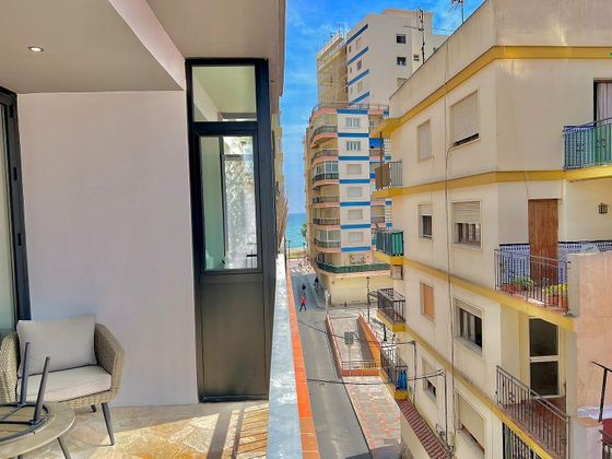 Foto 2 de Venta de piso en Zona Puerto Deportivo de 1 habitación con terraza y aire acondicionado