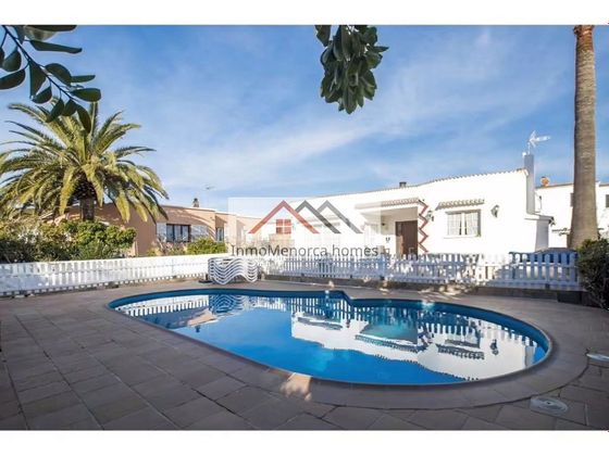 Foto 2 de Xalet en venda a Cala Blanca de 4 habitacions amb terrassa i piscina