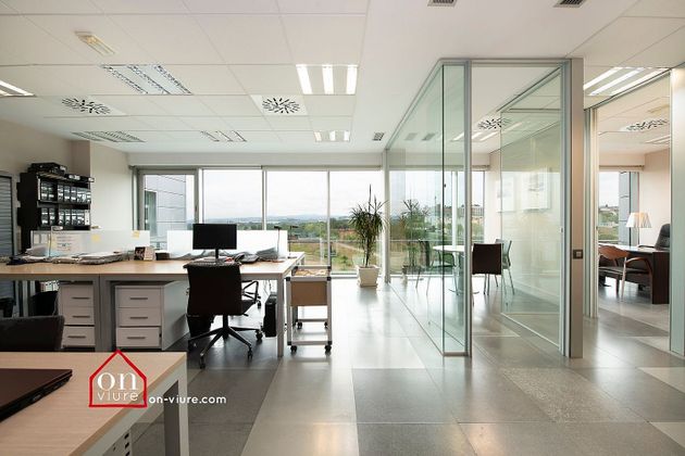Foto 1 de Venta de oficina en calle Vallespir de 101 m²