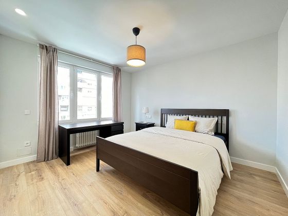 Foto 2 de Pis en venda a Gaztambide de 5 habitacions amb terrassa i mobles