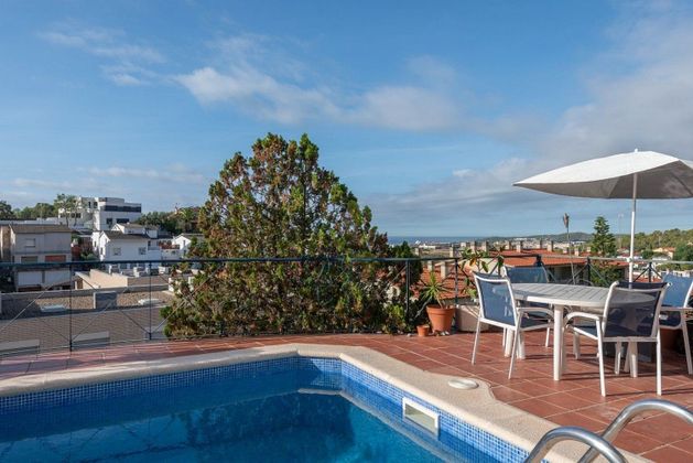 Foto 1 de Xalet en venda a Levantina - Montgavina - Quintmar de 4 habitacions amb terrassa i piscina
