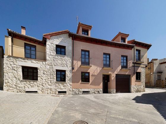 Foto 1 de Pis en venda a plaza Cruz Verde de 2 habitacions amb terrassa i garatge