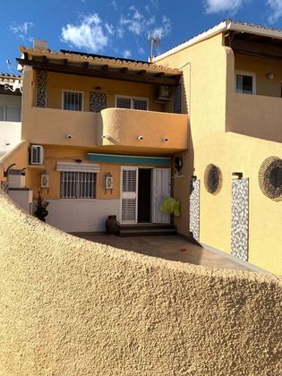 Foto 1 de Casa adosada en venta en Poblets (els) de 2 habitaciones con terraza y piscina
