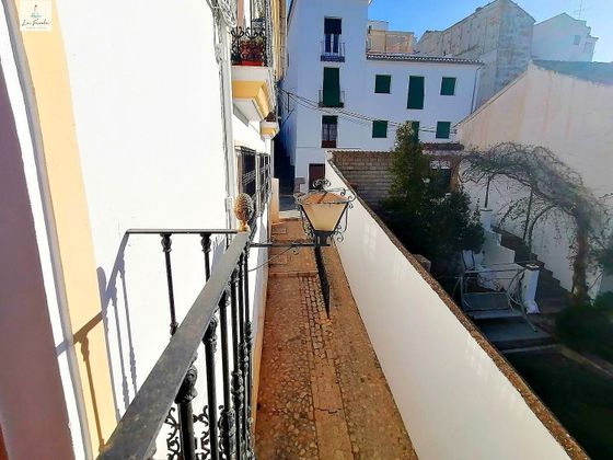 Foto 2 de Venta de piso en Archidona de 4 habitaciones con garaje y balcón