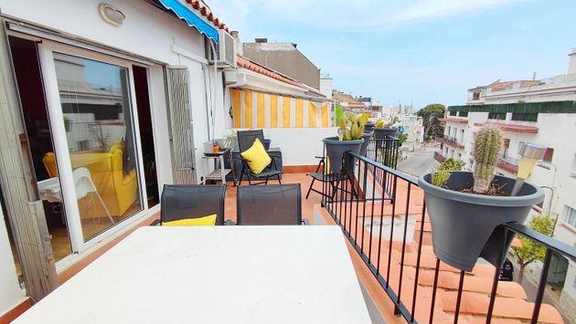 Foto 1 de Ático en alquiler en Els Molins - La Devesa - El Poble-sec de 2 habitaciones con terraza y muebles