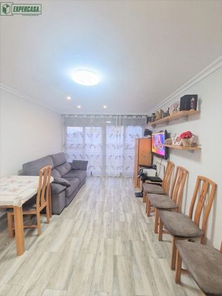 Foto 2 de Piso en venta en Santa Bárbara de 3 habitaciones con terraza y aire acondicionado
