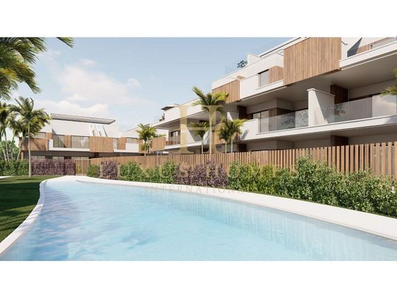Foto 2 de Àtic en venda a Mil Palmeras de 2 habitacions amb terrassa i piscina