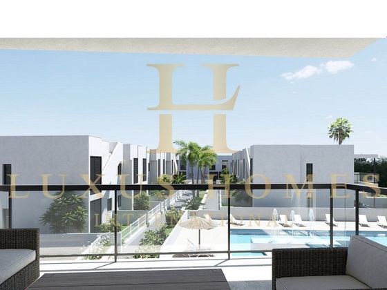 Foto 2 de Dúplex en venta en Torre de la Horadada de 2 habitaciones con terraza y piscina