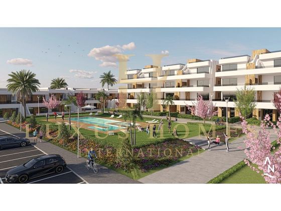 Foto 1 de Dúplex en venda a Mazarrón ciudad de 2 habitacions amb terrassa i piscina