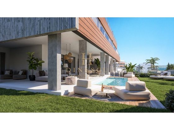 Foto 1 de Pis en venda a Playa Bajadilla - Puertos de 3 habitacions amb terrassa i piscina