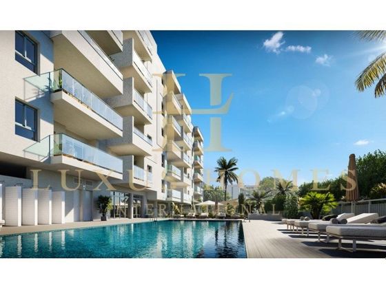 Foto 1 de Pis en venda a Puerto Marina de 3 habitacions amb terrassa i piscina