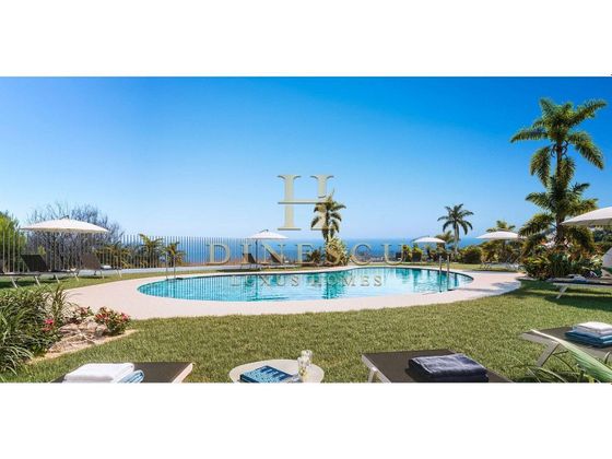 Foto 1 de Pis en venda a Puerto Marina de 3 habitacions amb terrassa i piscina