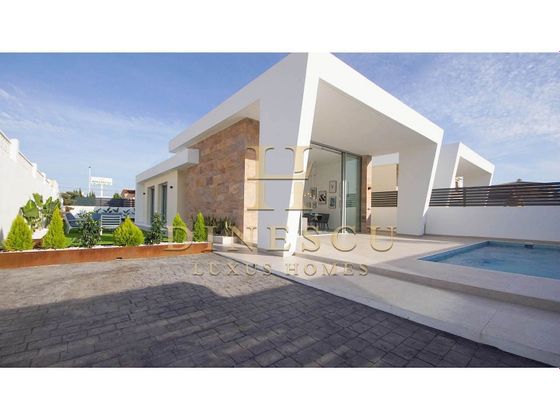 Foto 2 de Xalet en venda a Playa del Cura de 3 habitacions amb terrassa i piscina