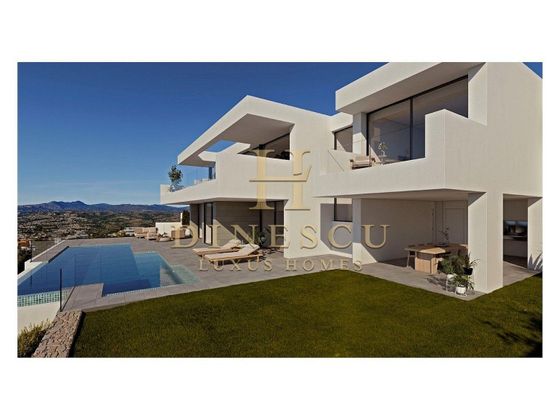 Foto 1 de Chalet en venta en Casco Urbano de 3 habitaciones con terraza y piscina