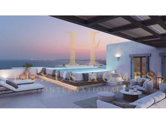 Foto 1 de Ático en venta en Zona Playa Morro de Gos de 3 habitaciones con terraza y piscina
