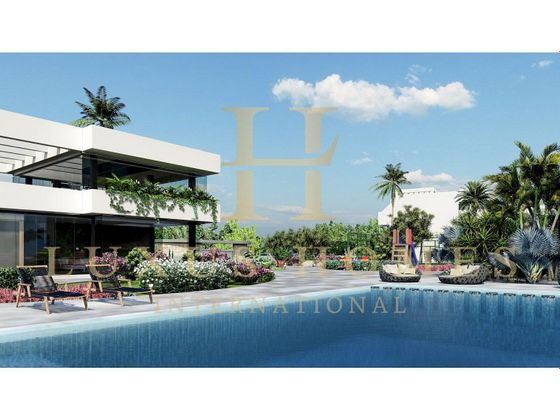 Foto 2 de Pis en venda a Las Viñas de 2 habitacions amb terrassa i piscina