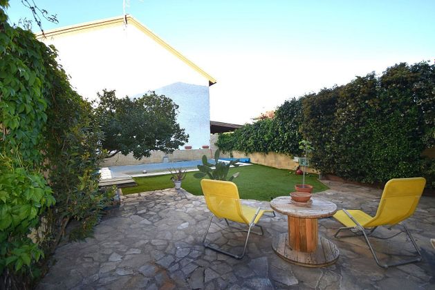 Foto 1 de Casa adossada en venda a Molinos (Los) de 5 habitacions amb terrassa i piscina