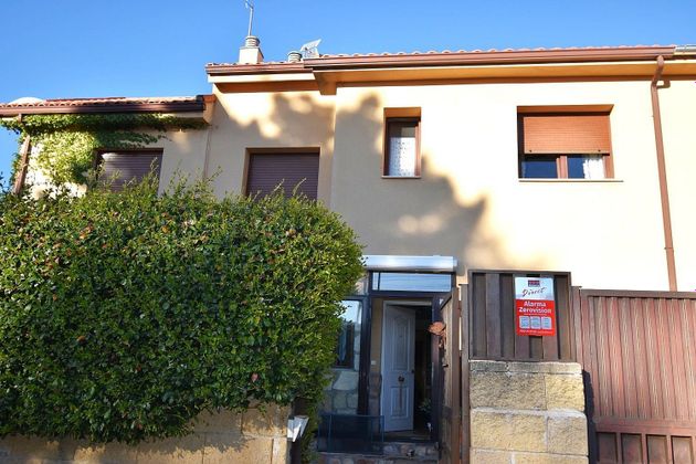 Foto 2 de Casa adosada en venta en Molinos (Los) de 5 habitaciones con terraza y piscina