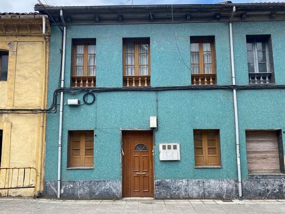 Foto 1 de Casa en venda a calle Casal de 3 habitacions amb balcó i calefacció