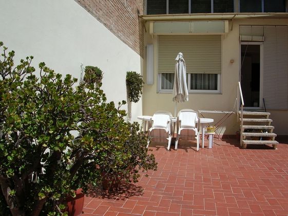 Foto 2 de Pis en venda a El Baix Guinardó de 3 habitacions amb terrassa i aire acondicionat