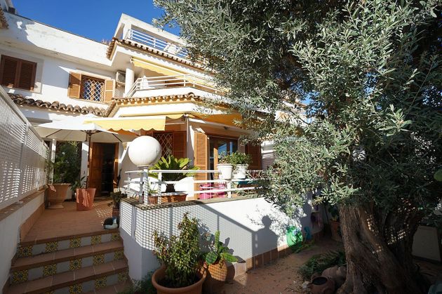 Foto 1 de Venta de casa adosada en Can Pastilla - Les Meravelles - S'Arenal de 4 habitaciones con terraza y jardín